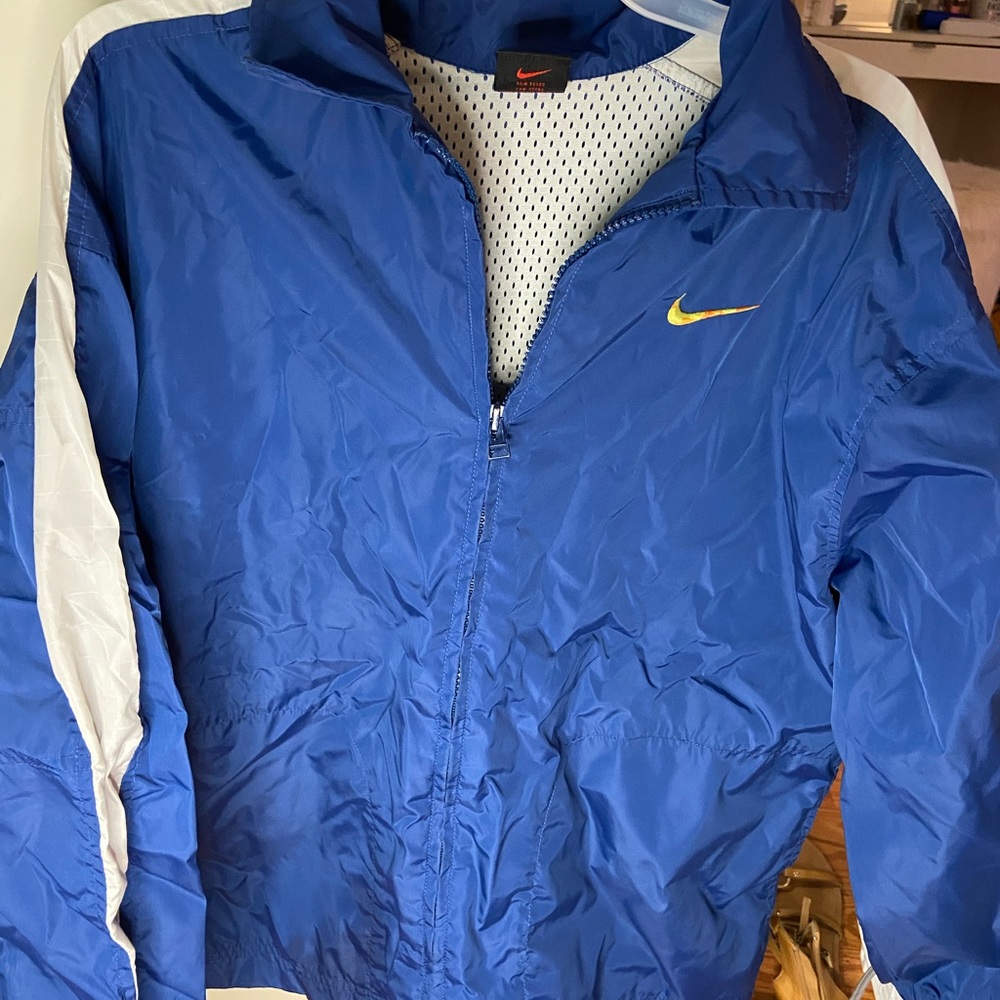 vintage nike windbreaker